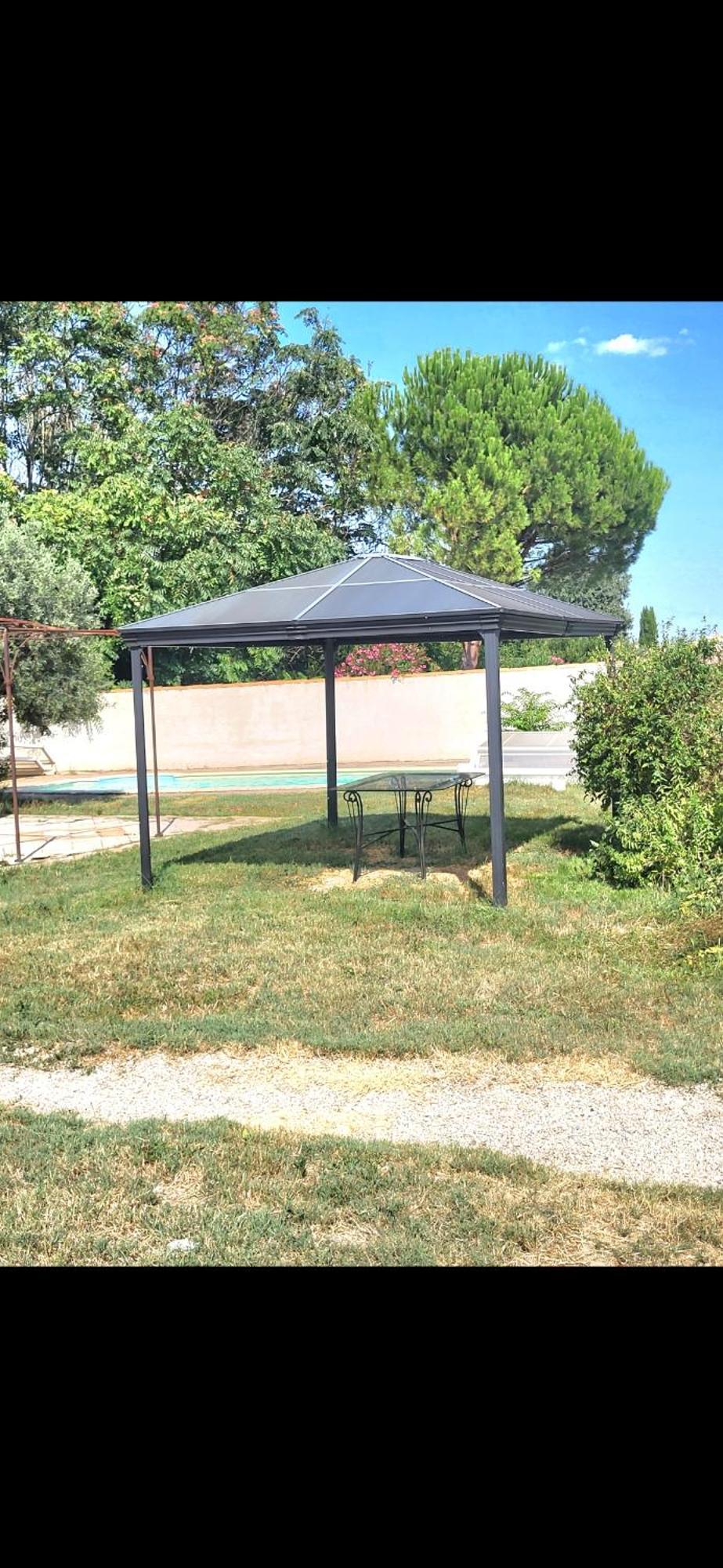 Chambre D'Hotes Tarascon Exteriör bild